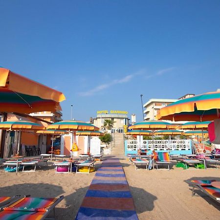 Hotel Giannino Porto Recanati Kültér fotó