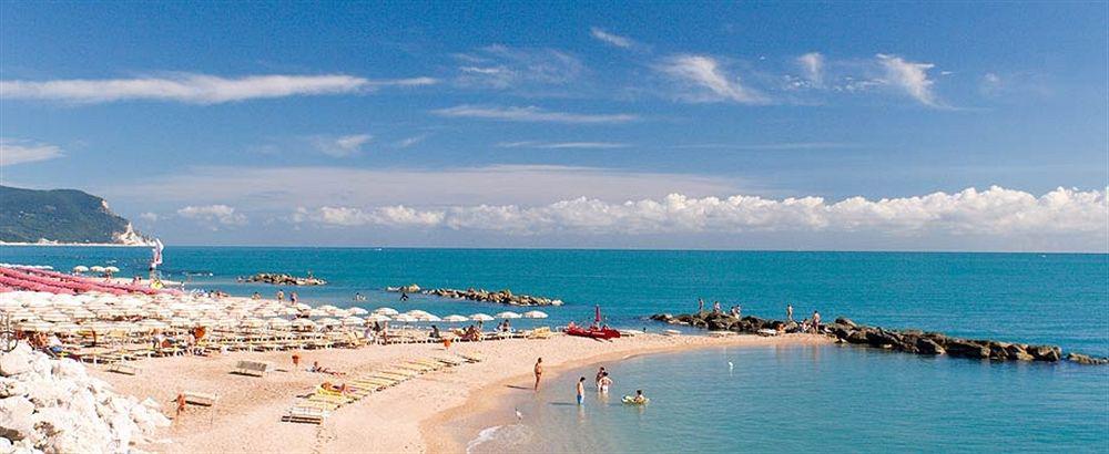 Hotel Giannino Porto Recanati Kültér fotó
