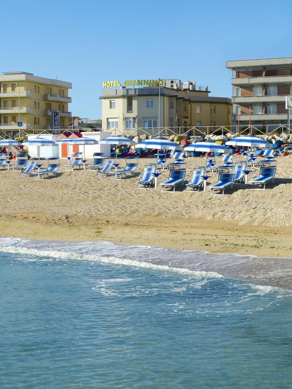 Hotel Giannino Porto Recanati Kültér fotó