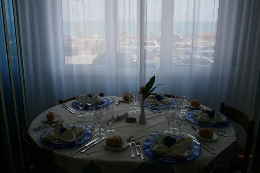 Hotel Giannino Porto Recanati Kültér fotó
